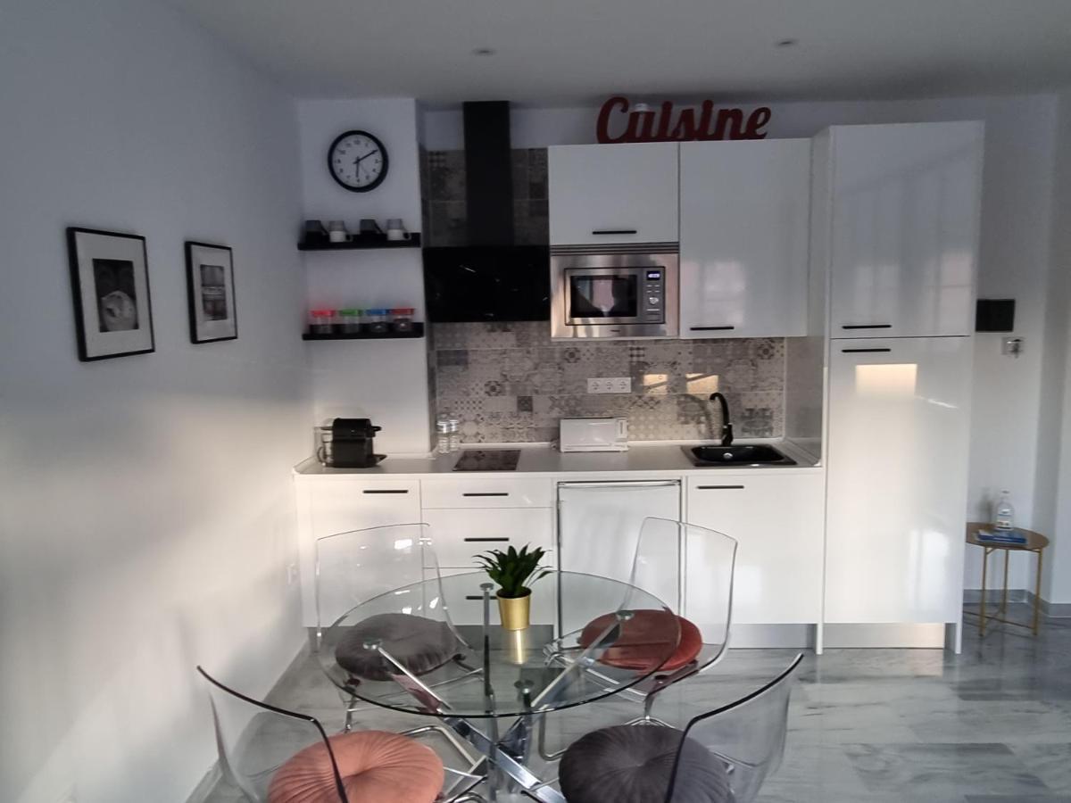 Appartement Atocha 3 à Málaga Extérieur photo